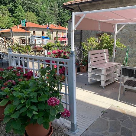 Casa Ortensia Chiusi della Verna Bagian luar foto