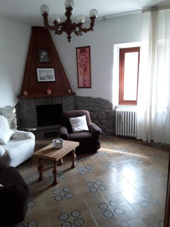Casa Ortensia Chiusi della Verna Bagian luar foto