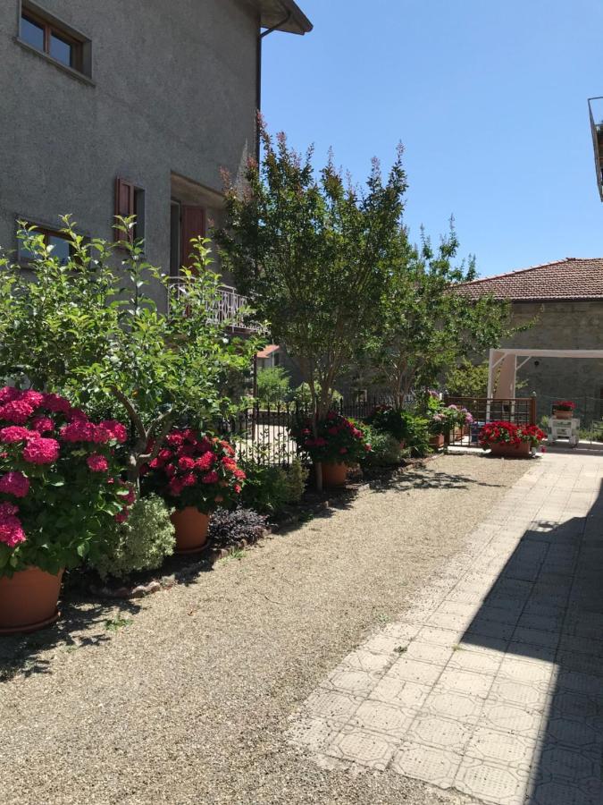 Casa Ortensia Chiusi della Verna Bagian luar foto